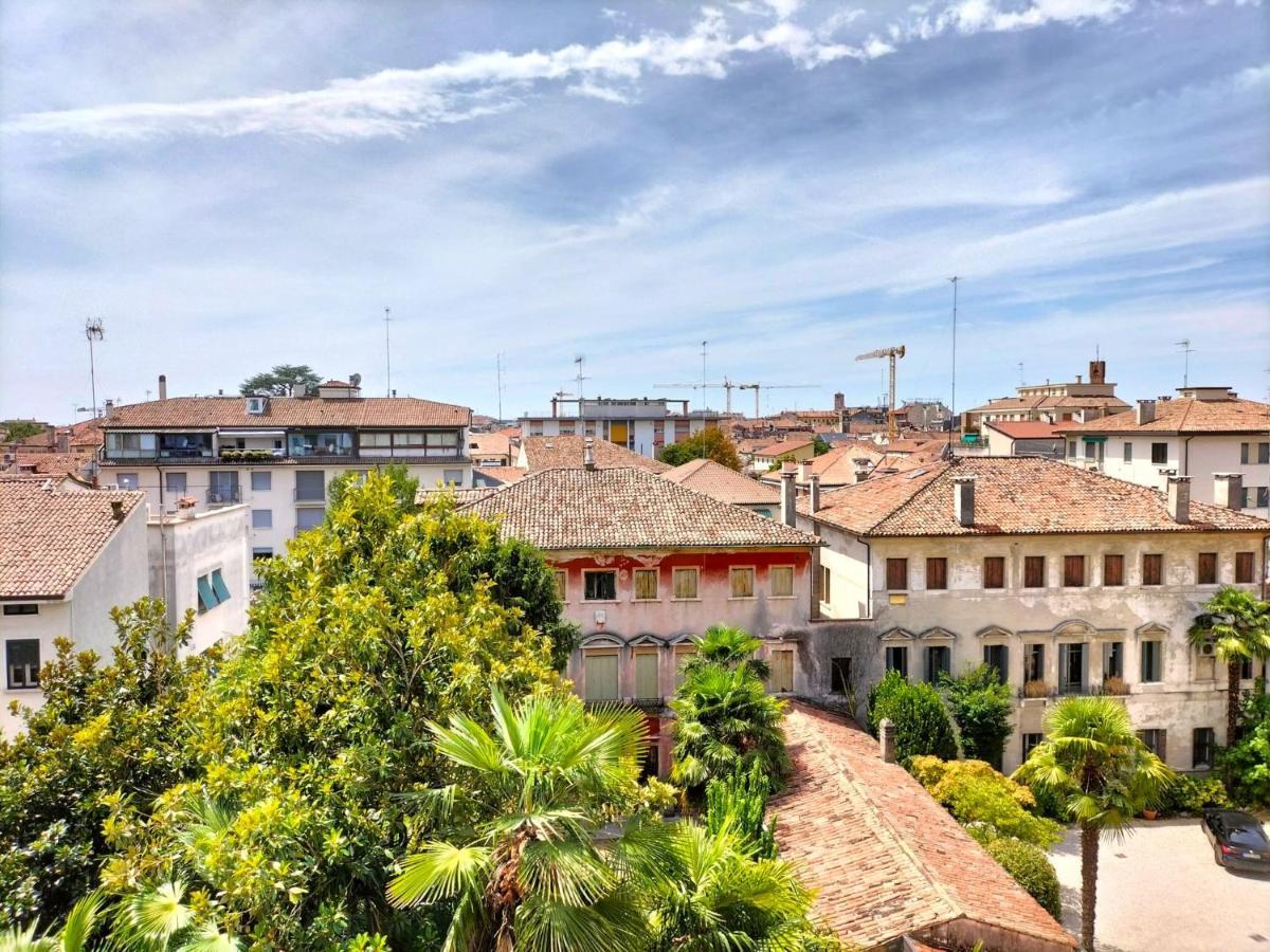 Dario.Home Amabile Dimora In Centro A Treviso Exterior photo